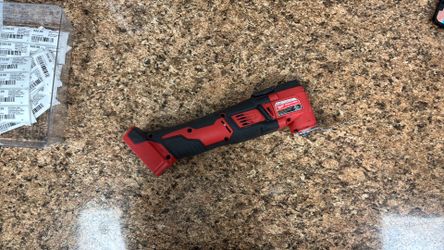 Milwaukee Multi-Tool
