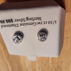 Earings 