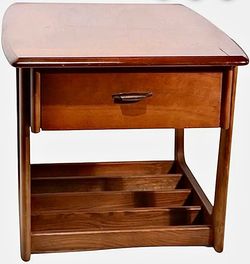 Vintage Bassett Astra Mid Century Modern End Table