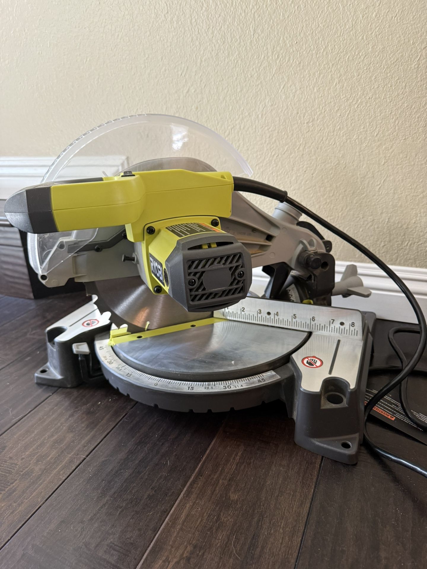 Ryobi 10in Compound Miter Saw w/ LED