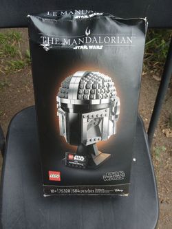 !! Lego Set The Mandalorian  Not Sure if Complete Firm Price