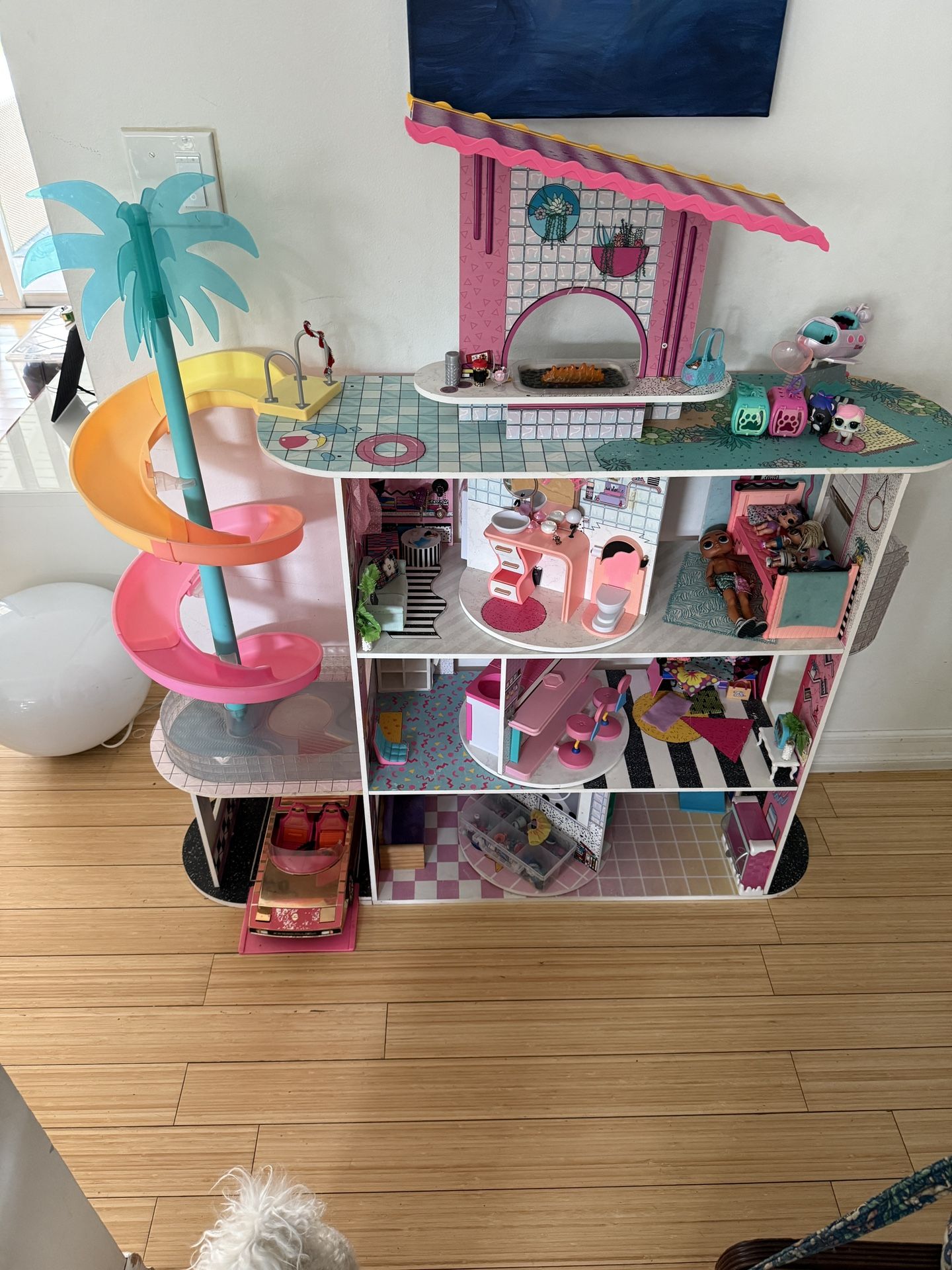 LOL surprise doll house