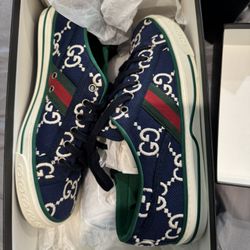 Gucci Shoes Size 8/US 10
