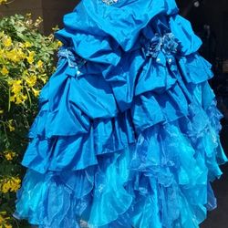 Quinceañera Dress. (Sweet 16)