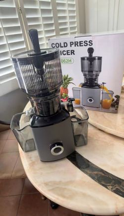 Press Juicer