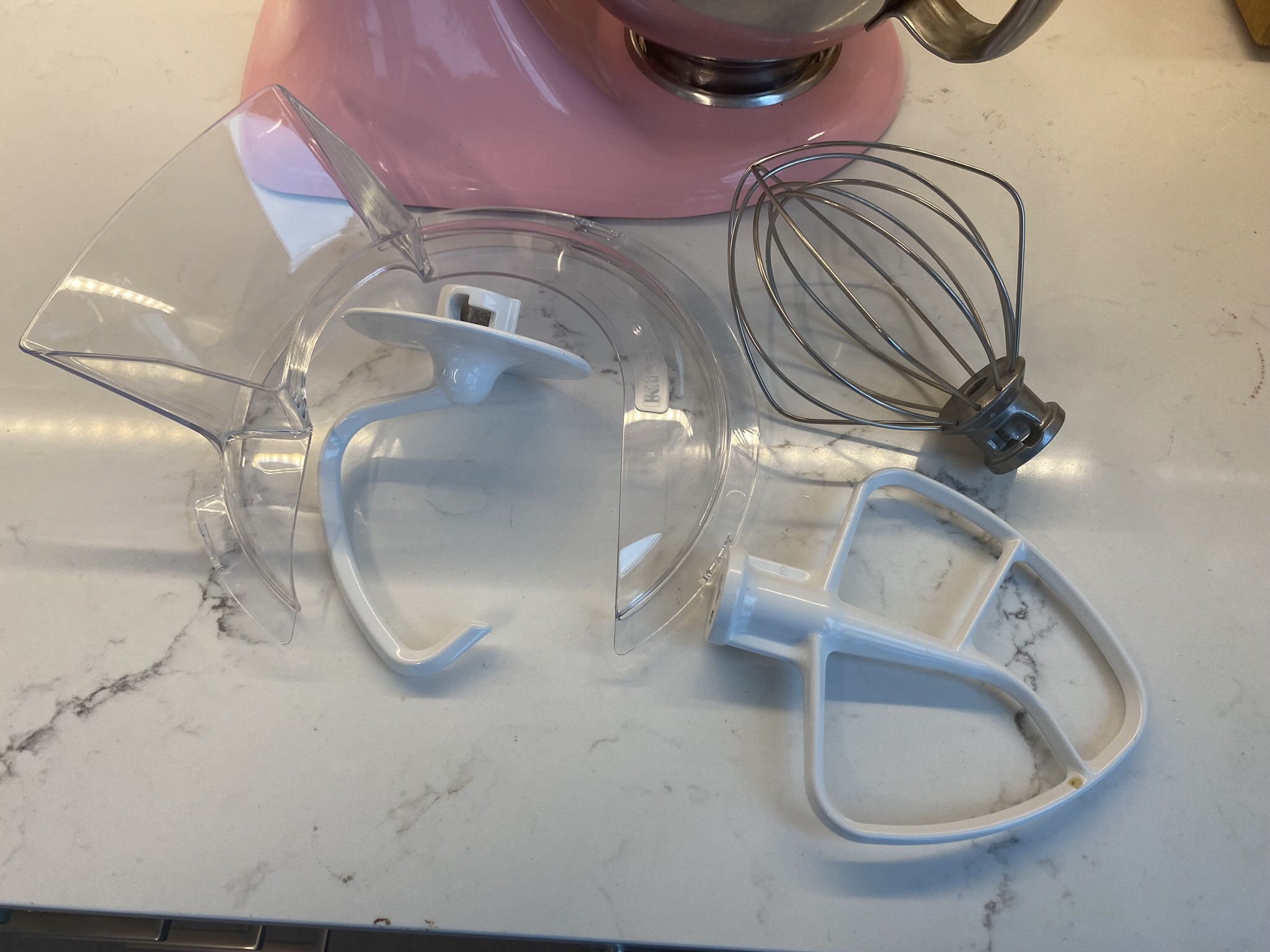 New DASH stand mixer in pink for Sale in Las Vegas, NV - OfferUp