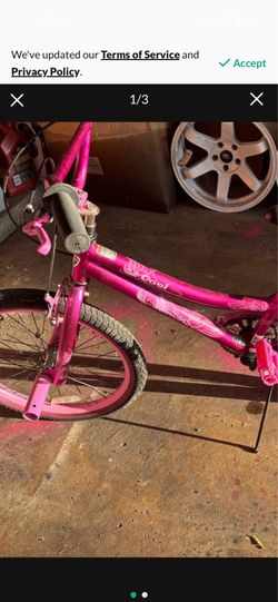 Girls bike