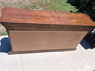 Muy bonito  mueble pura madera