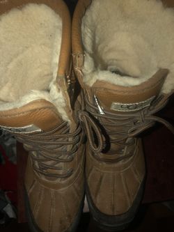 Boot UGG ..