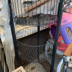 Store Grade Black Metal Display Shelves 