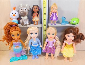 Disney's 6-inch Princess Petites Dolls Lot