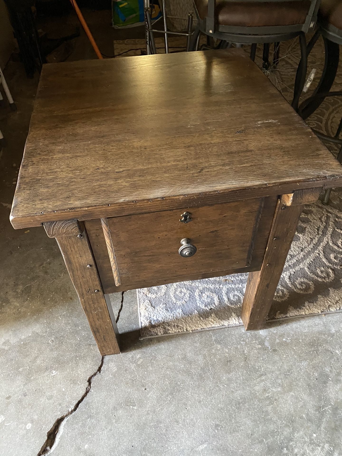 Heavy duty End Table