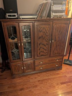 Wooden Cabinet 