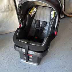 Graco Snugride Infant car seat