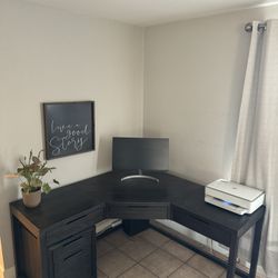 Corner Desk