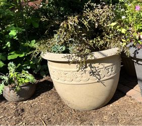 Garden planter pots LARGE each