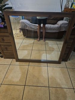 Mirror.