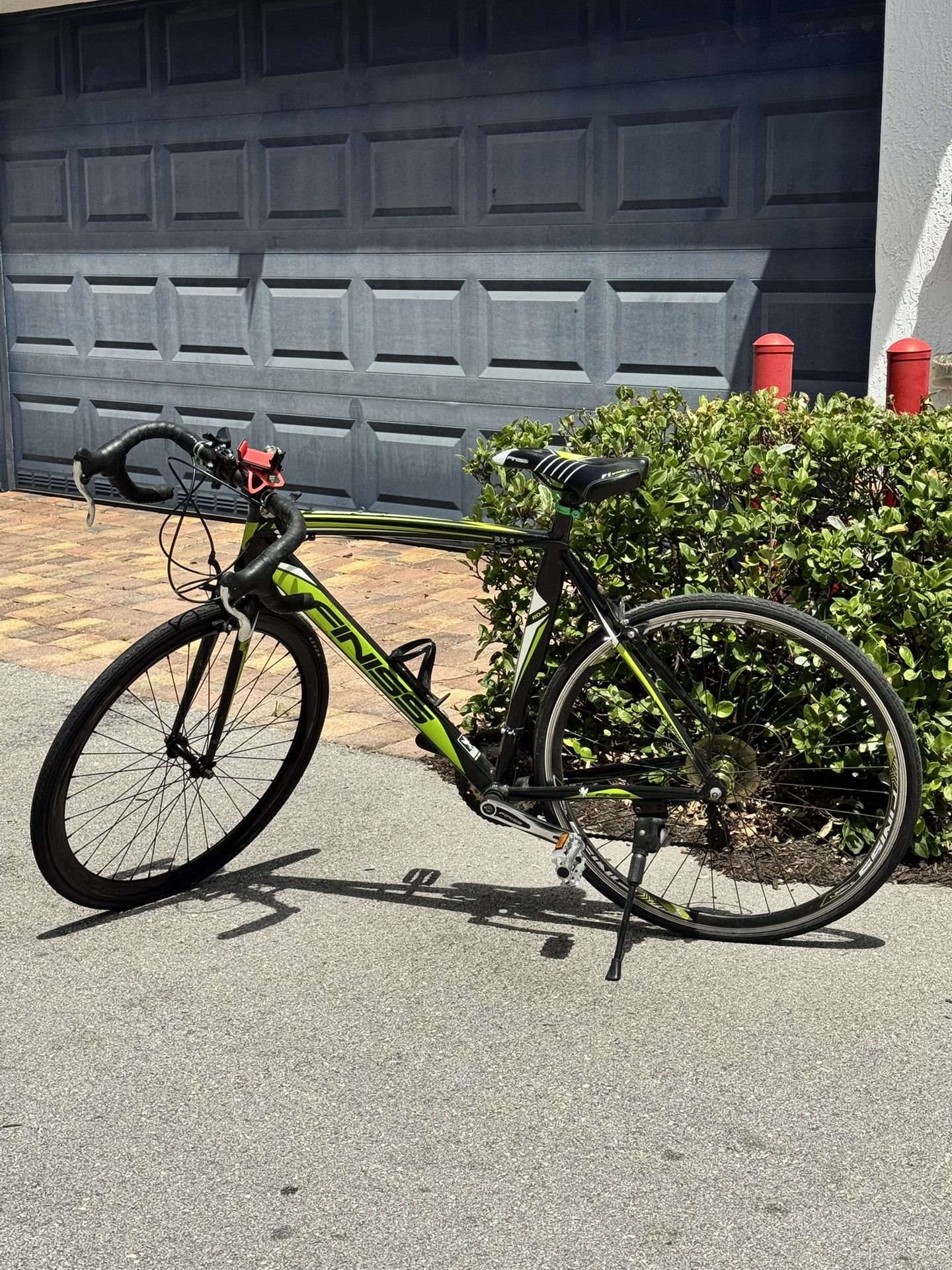 Merax Finiss Aluminum 21 Speed 700C Road Bike Racing Bicycle