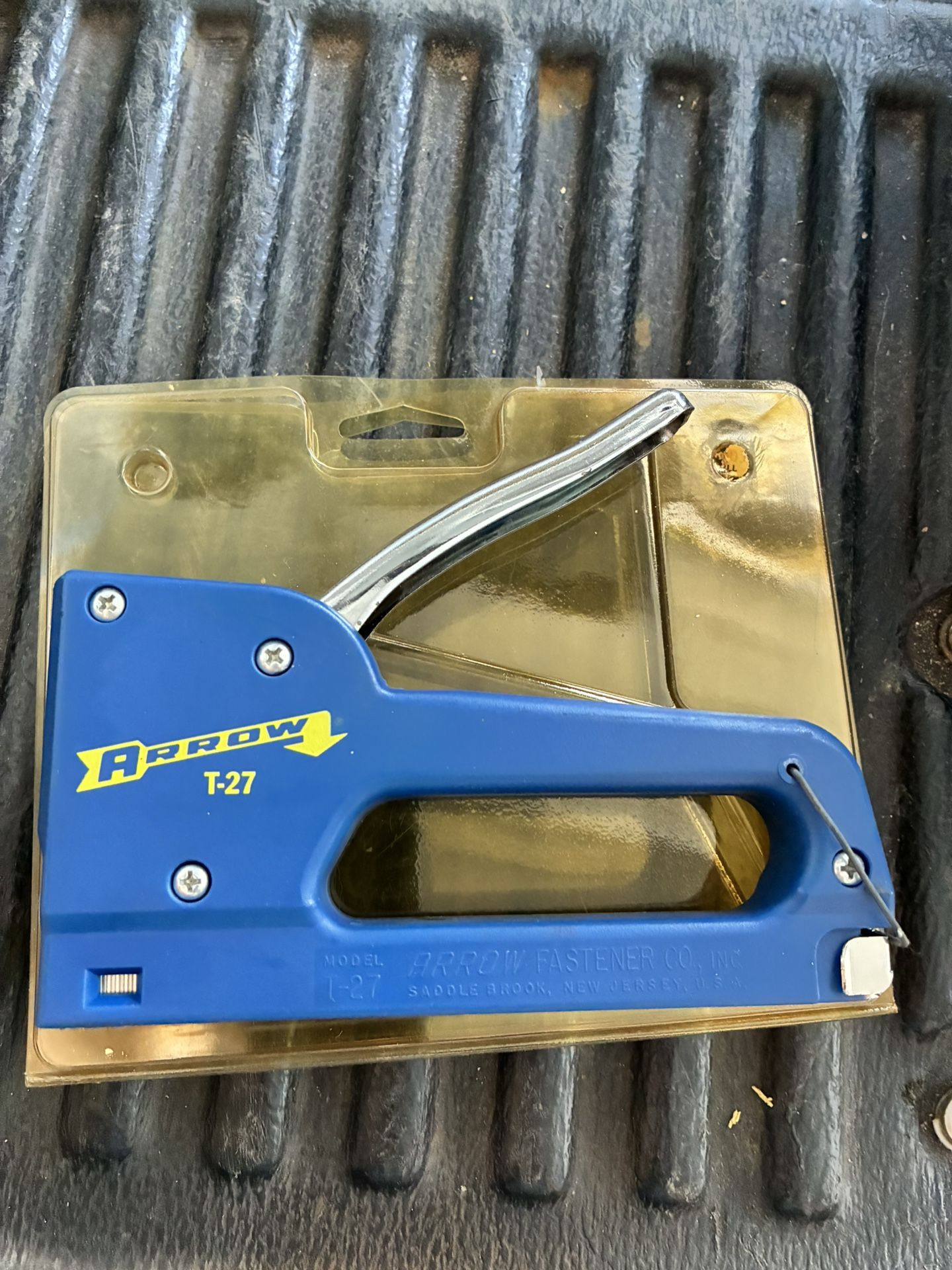 Staple Tool