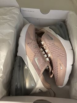 Nike Women’s Air Max 270