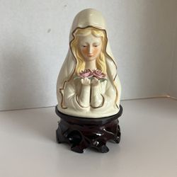 Autom Porcelain Madonna