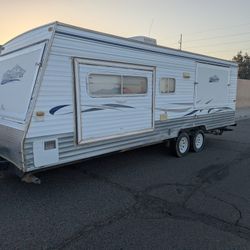 26 Ft Wander Travel Trailer 
