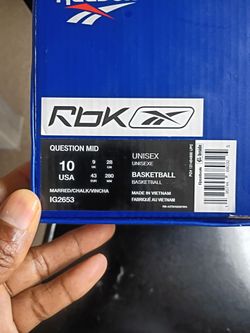 Reebok question mid size 10