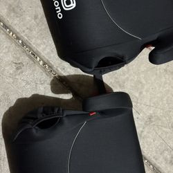 Couple Of Kids Car Seats For Sale 