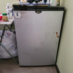 Oster Minifridge 