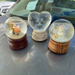 Musical Water Globes