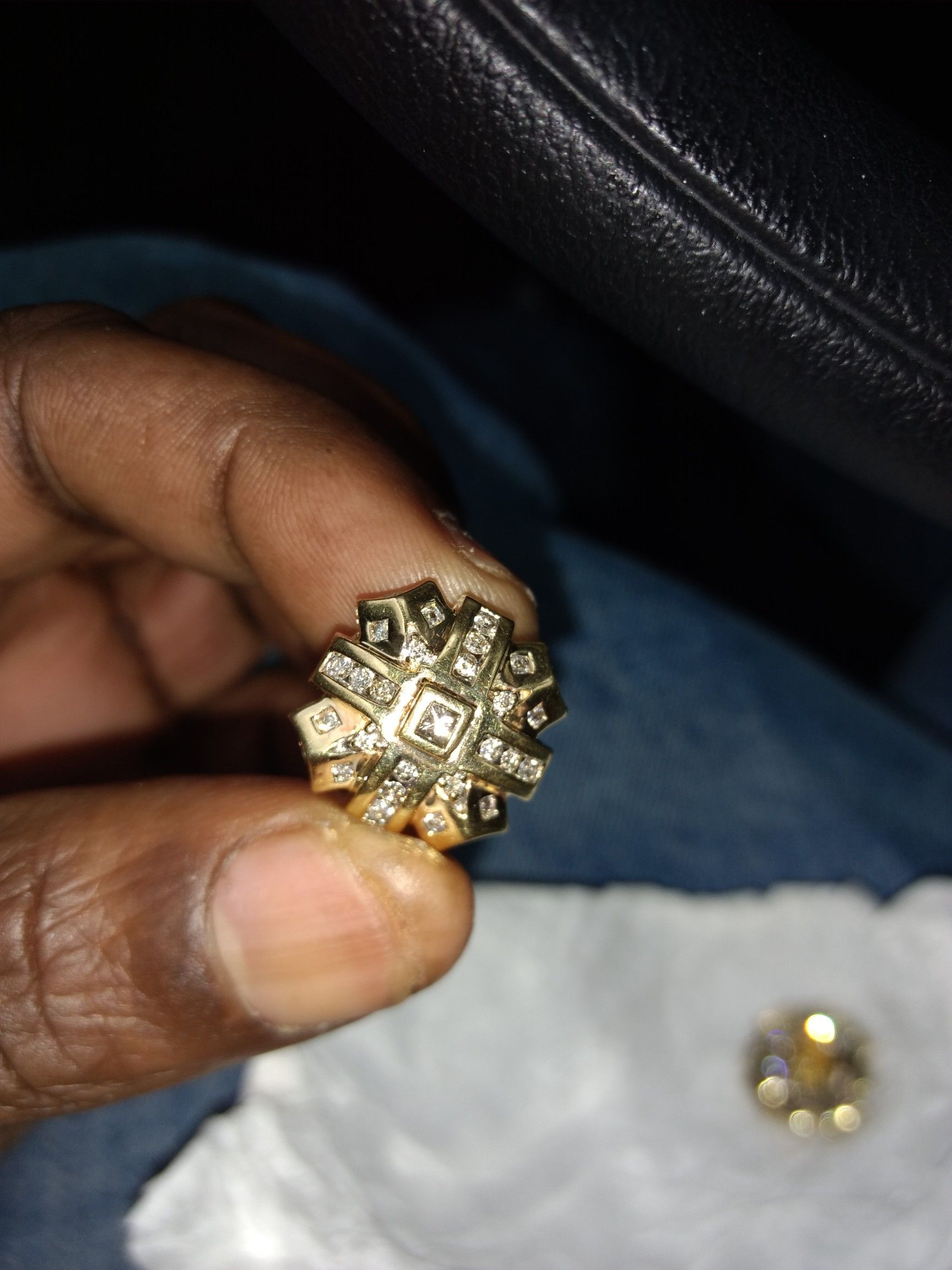 14k gold & diamond 💎 earrings