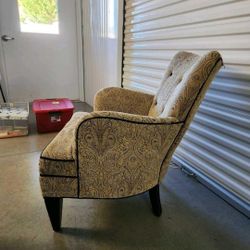 FREE Decorative Armchair 