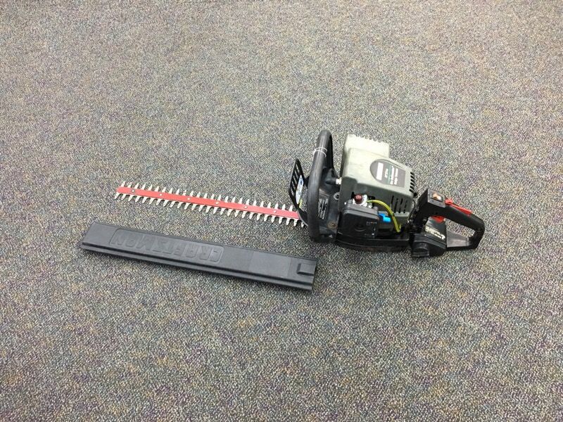Craftsman 21” 21cc Gas Bushwacker Hedge Trimmer