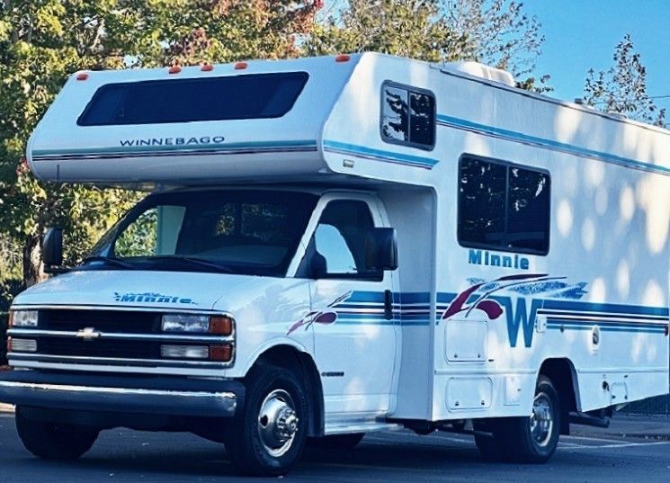 2000 Winnebago Minnie Winnie for Sale in Phoenix, AZ OfferUp