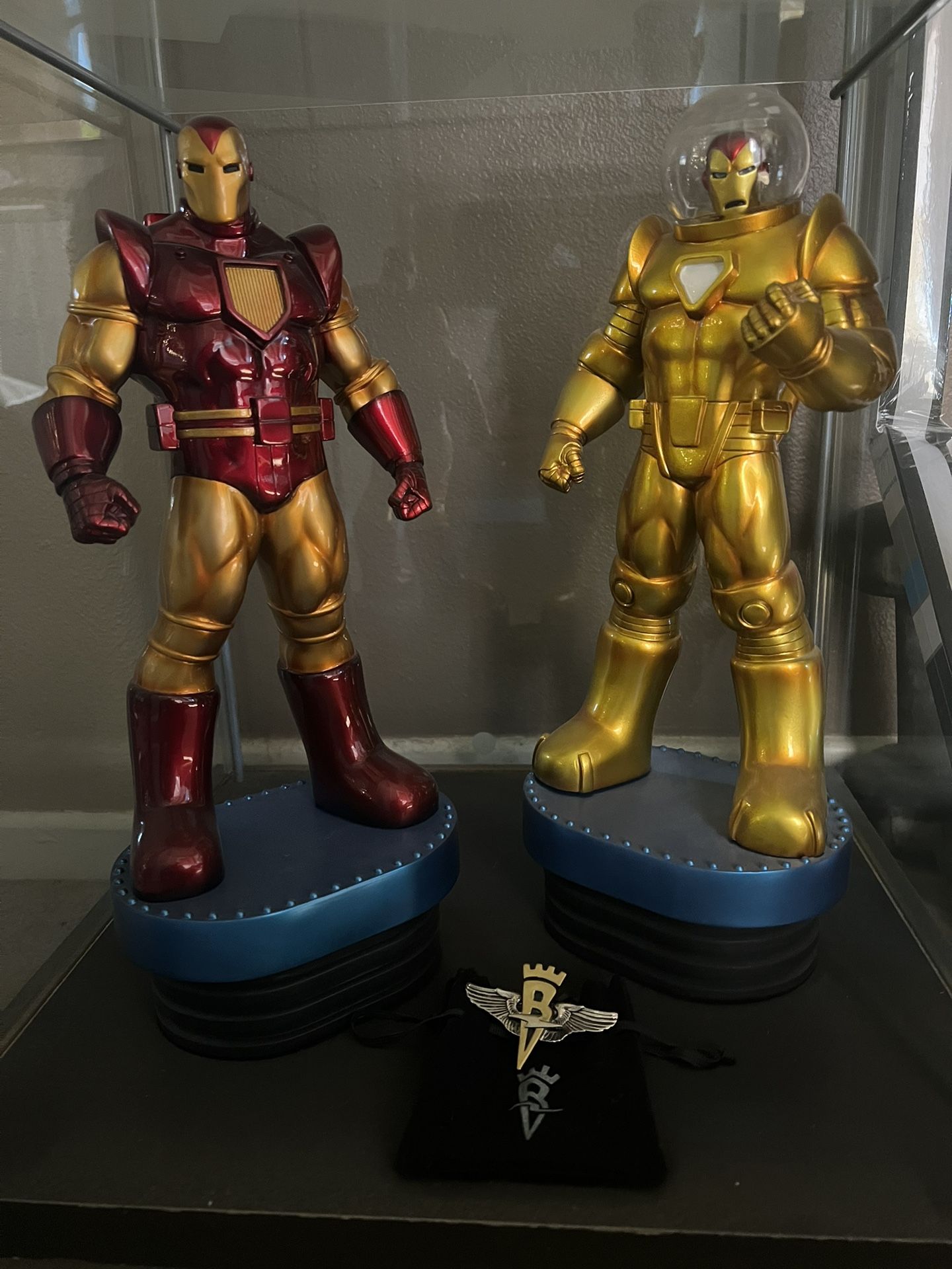 Bowen Space Armor And Hydro Armor Statue. Nt. Sideshow/custom