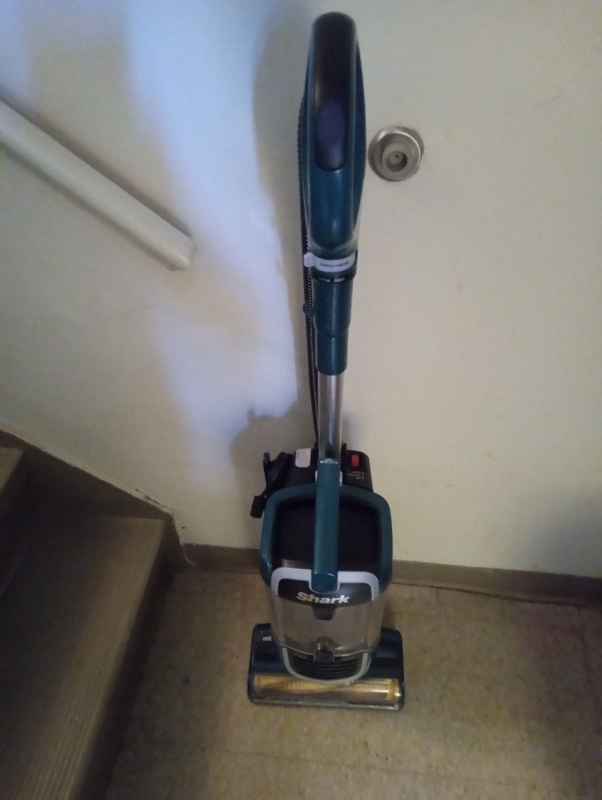 Vacuncliner Buena Trabaja Bien La Vendo Privada