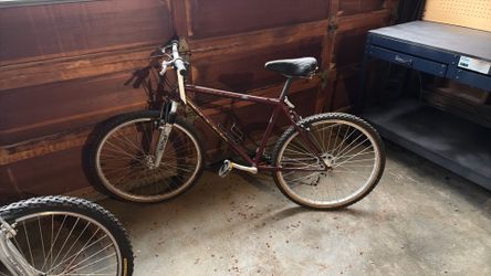 Sonoma mountain bike