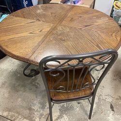 Solid circular wood table