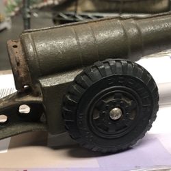 VINTAGE BIG-BANG TOY 60MM CANNON-CAST IRON 