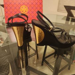 Tory Burch Leather Ankle Wedge open toes Sandals - Perfect Black suede / Gold on heel  S 7