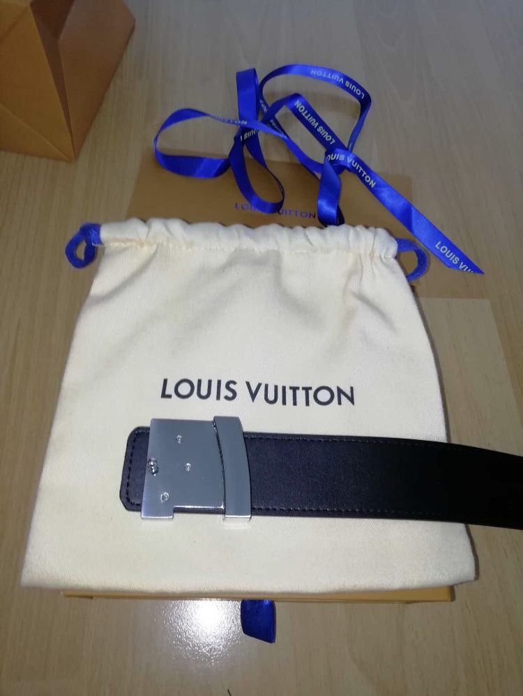 Louis Vuitton 2021 pre-owned Initials reversible belt - ShopStyle