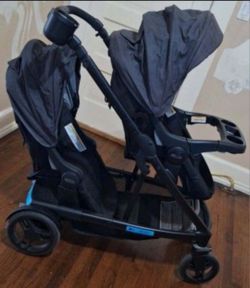 Graco Uno2Duo Stroller 8ways To Use It. $140