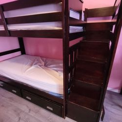 Twin Bunk Bed
