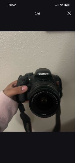 Canon EOS Rebel T2i Camera
