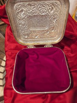 Silver Embossed Metal Jewelry Box