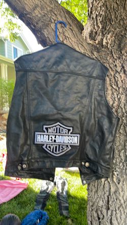 Leather vest XL