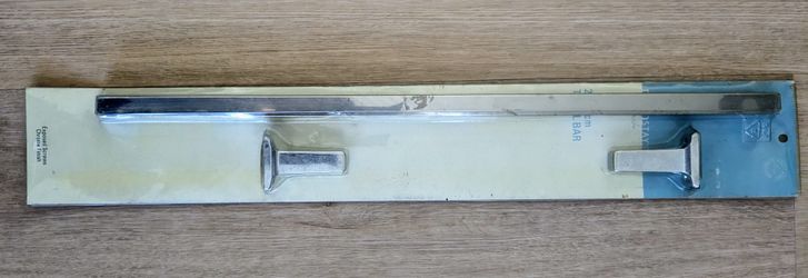 New 24" Towel Bar