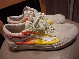 Van's white with red and yellow flames size 7w 6m