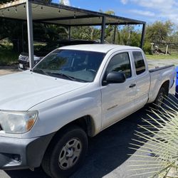 2015 Toyota Tacoma 