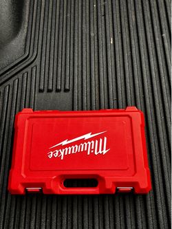 Milwaukee drive deep socket set